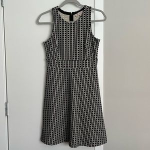 Loft black and white patterned dress Size 0P